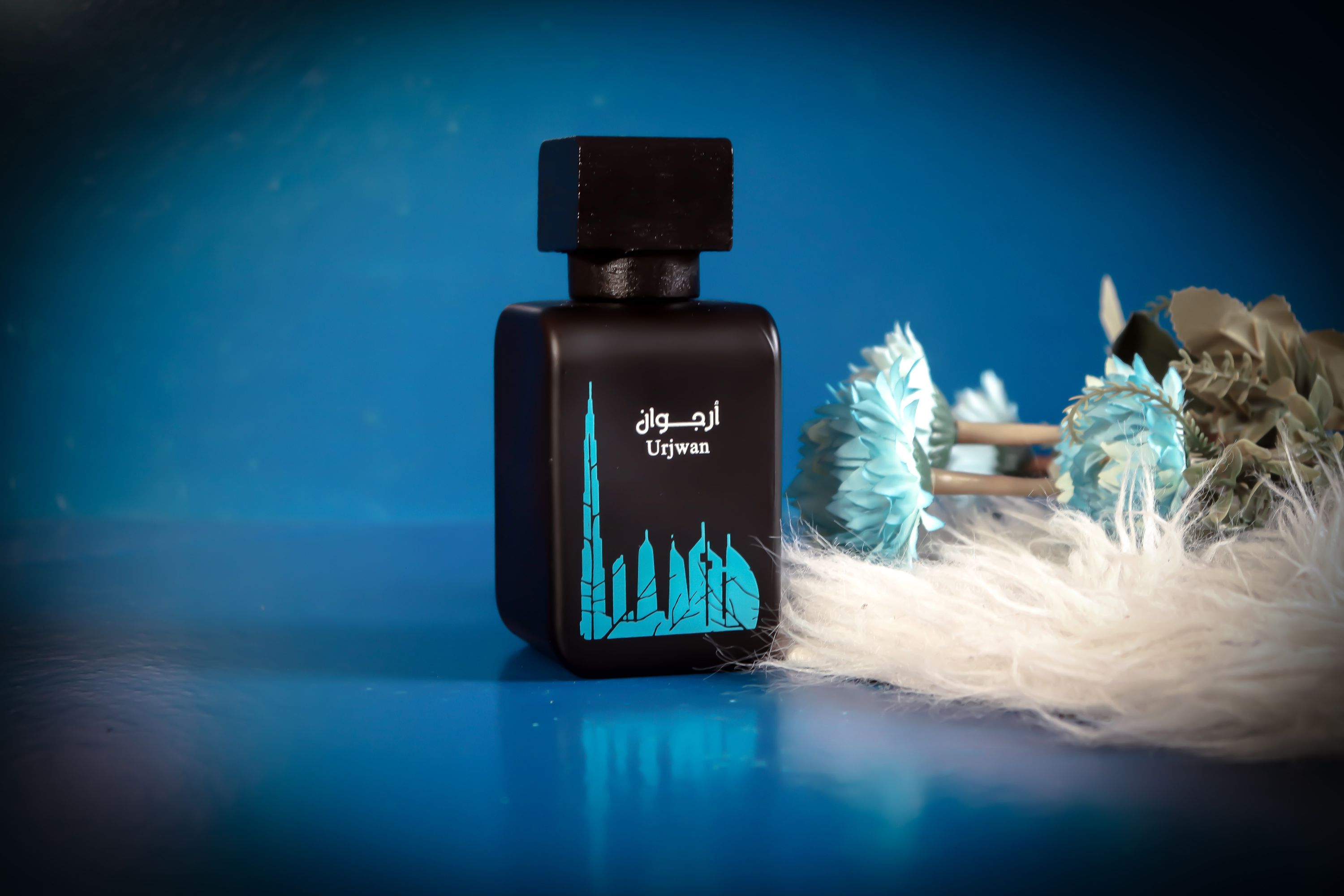 Urjwan Youthful Spring Fragrance: Captivating Arabic-Western Blend with Rosemary Floral Notes